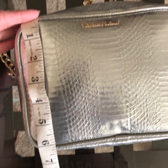 Victoria Secret Silver purse with metal strap! ** - Picture 5 of 8